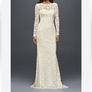 Pinko Cream Long Sleeve lace Dress
Size 4